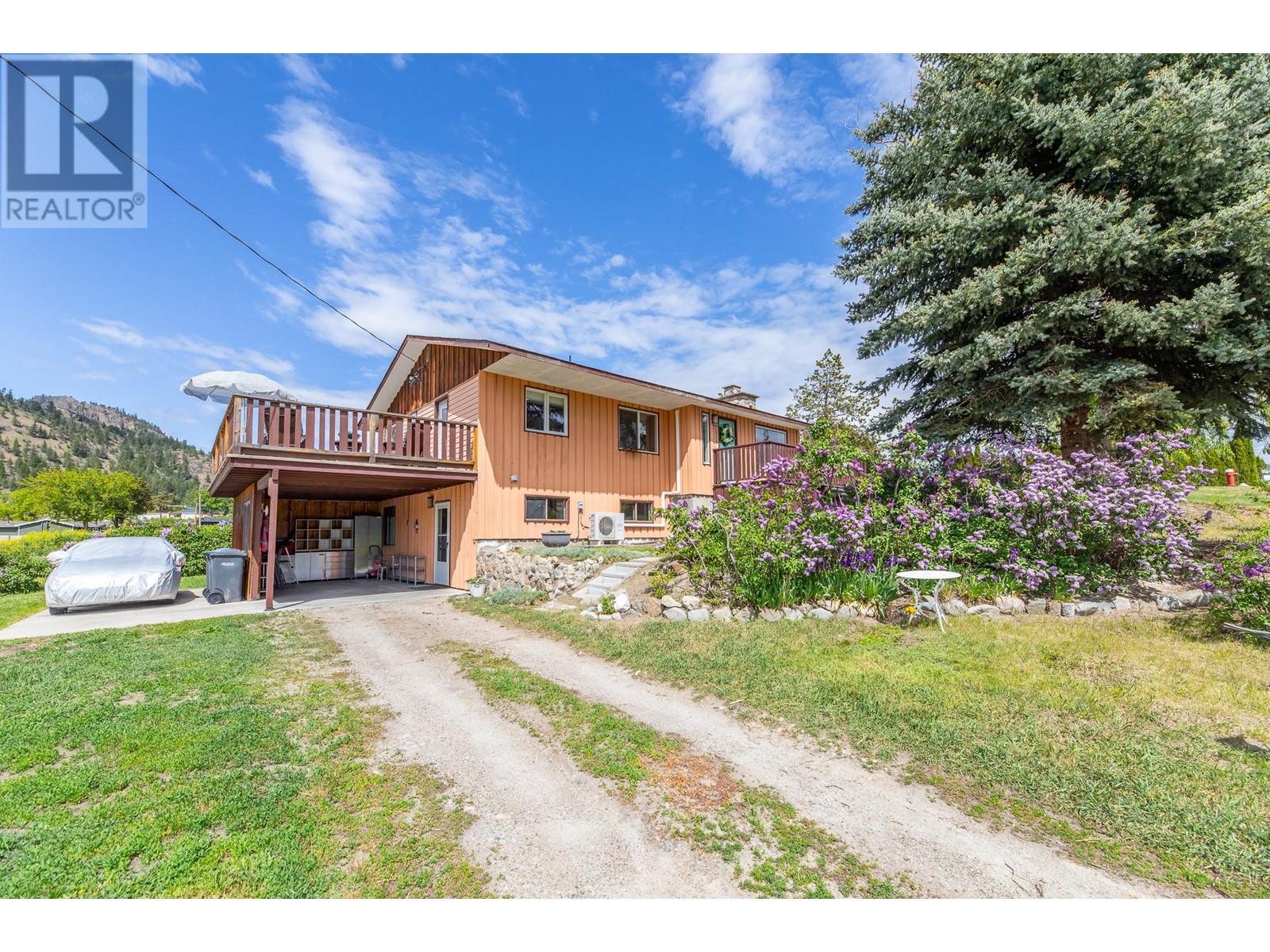 7515 Hillborn Street, Summerland