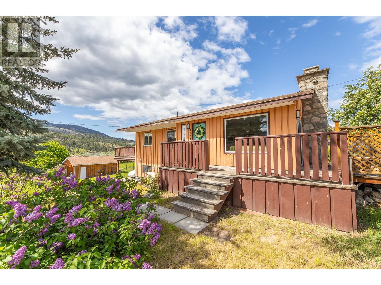 7515 Hillborn Street, Summerland