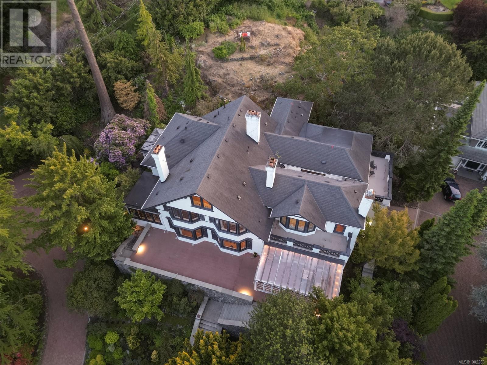  1630 York Place, Oak Bay