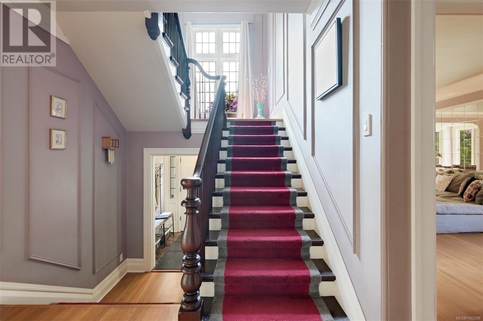  1630 York Place, Oak Bay