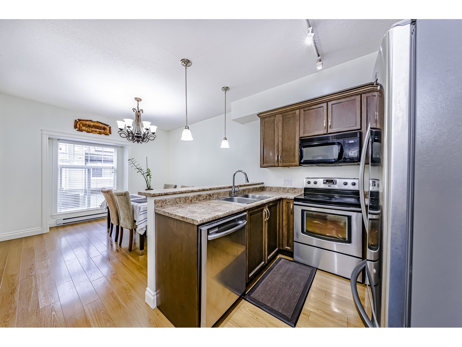 Photo 14 of 2 9140 Hazel Street Chilliwack Proper East, Chilliwack BC