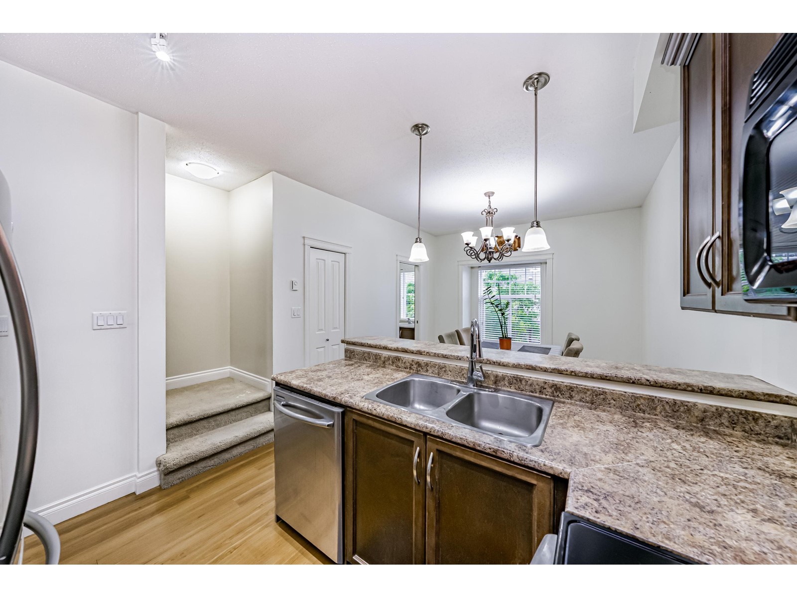 Photo 15 of 2 9140 Hazel Street Chilliwack Proper East, Chilliwack BC