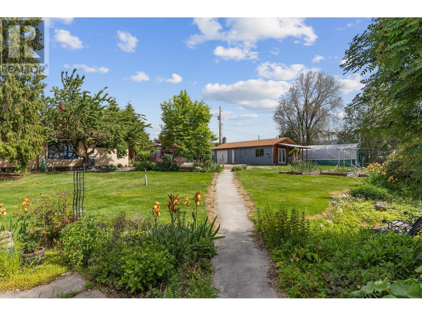 Photo 34 of 1330 Geen Road, Kelowna BC
