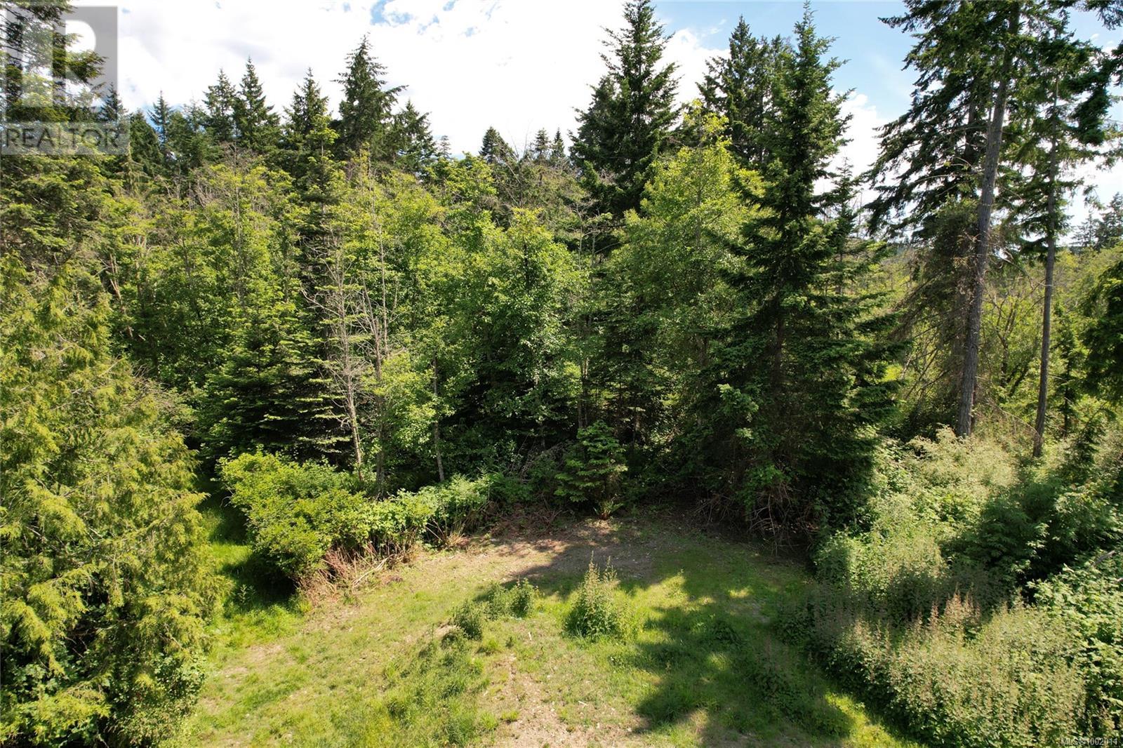 169 Fernwood Rd, Salt Spring