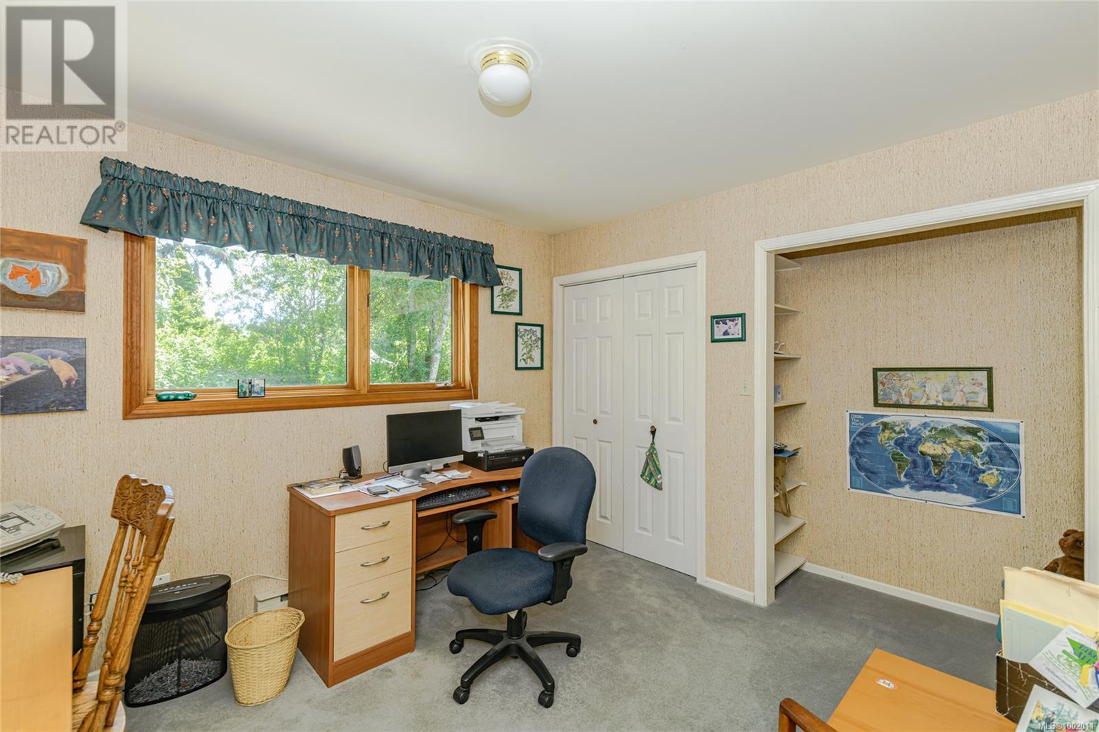 169 Fernwood Rd, Salt Spring