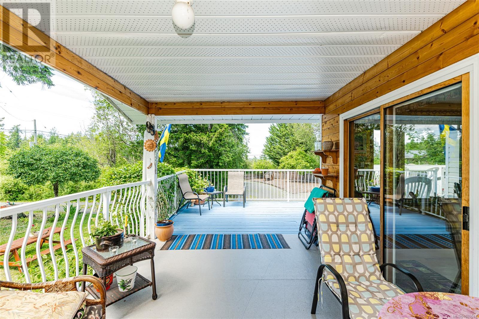 169 Fernwood Rd, Salt Spring