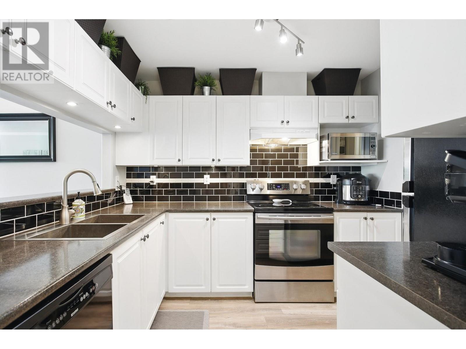 204 2345 CENTRAL AVENUE, Port Coquitlam real estate listing R3011180