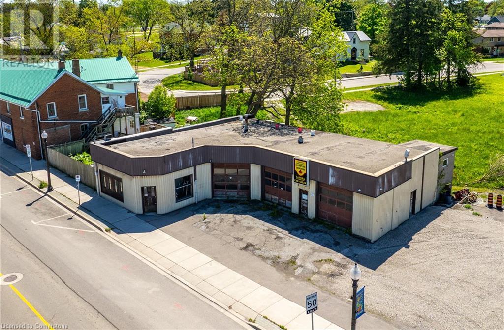 Photo 48 of 39 Talbot Street W, Cayuga ON