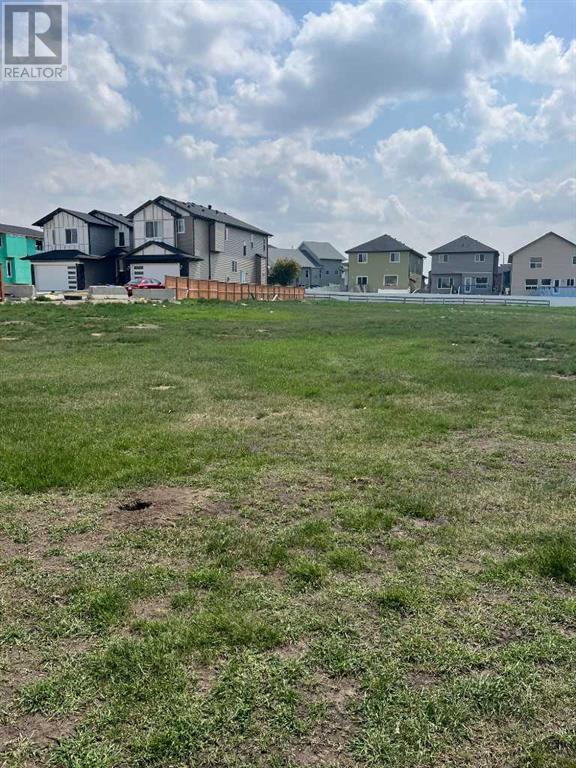 Single Family House Bungalow for Sale in   Avenue NE Saddle Ridge Calgary 