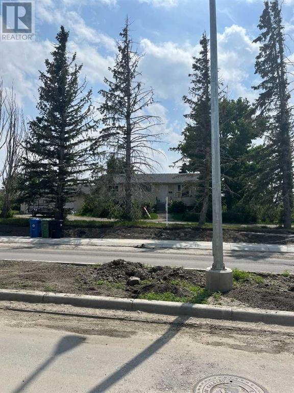 Single Family House Bungalow for Sale in   Avenue NE Saddle Ridge Calgary 