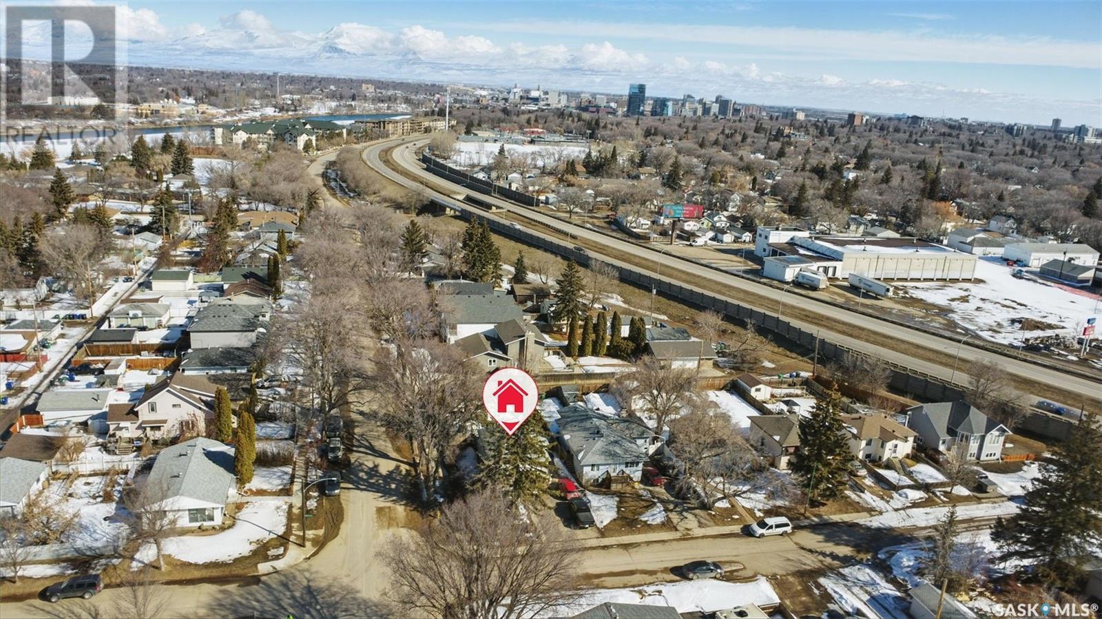Photo 25 of 517 Isabella Street W, Saskatoon SK