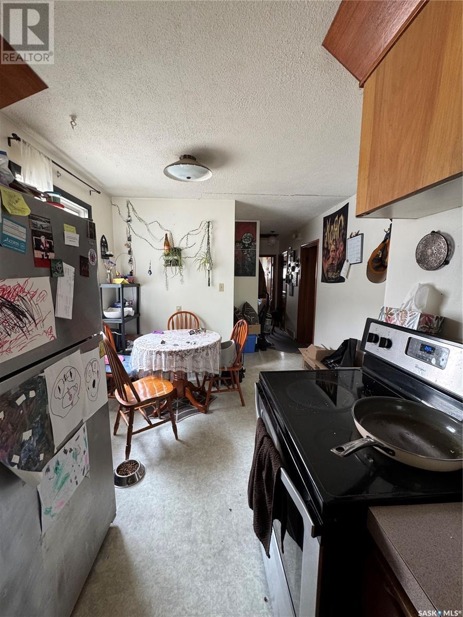 Photo 40 of 2102 2104 Rothwell Street, Regina SK