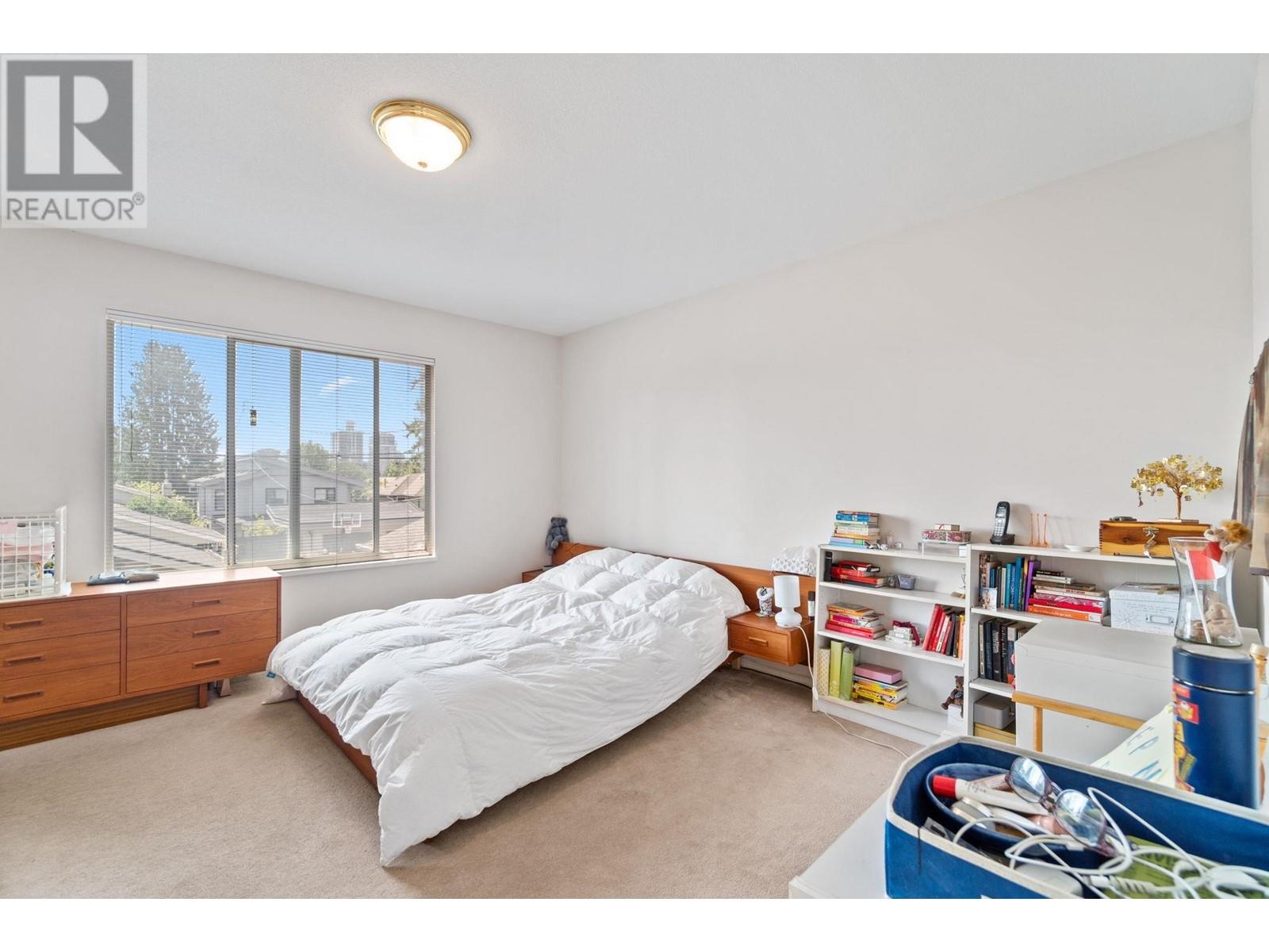 229 E 20TH STREET, North Vancouver real estate listing R3009972