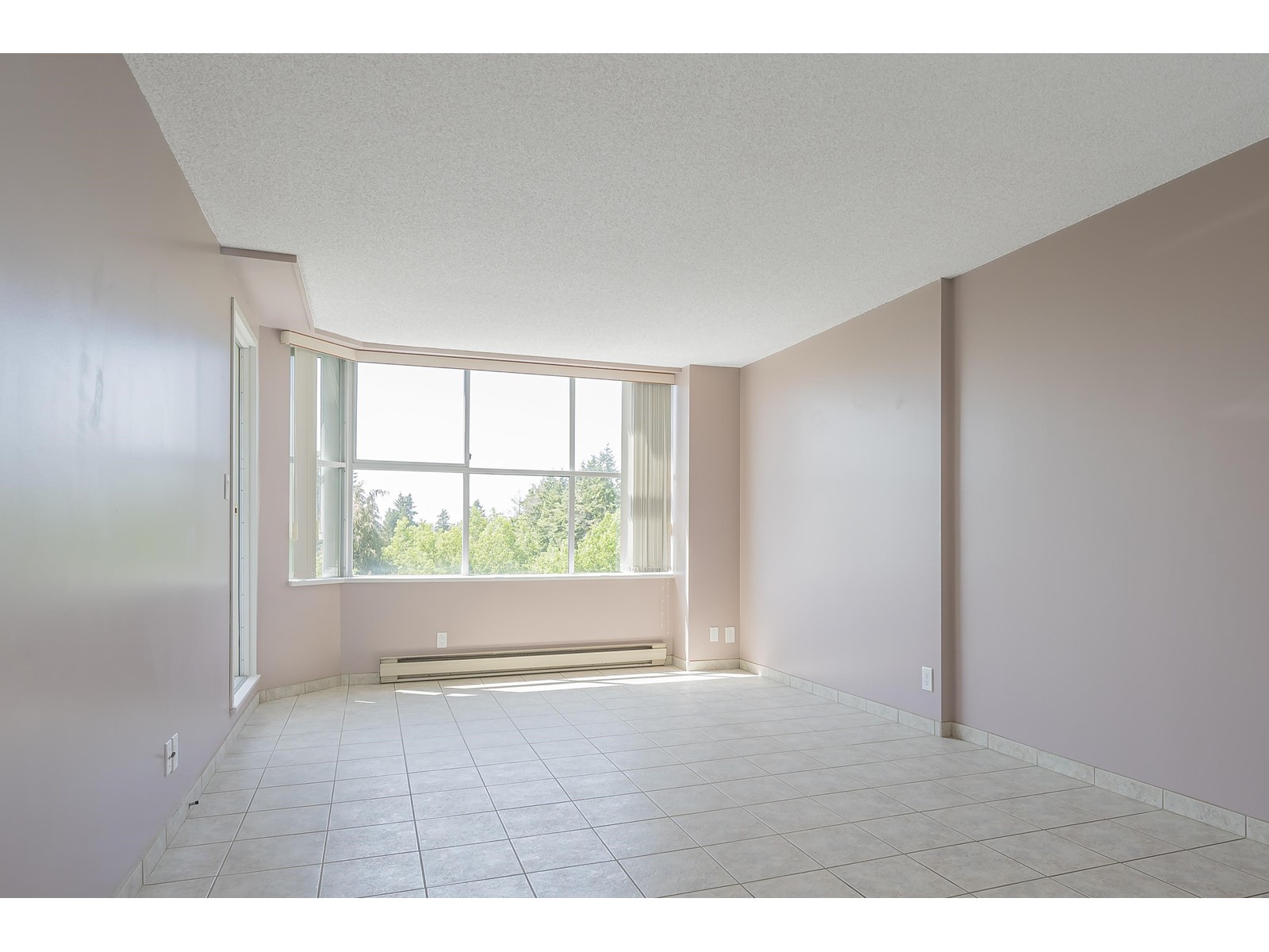 Photo 14 of 705 11910 80 Avenue, Delta BC