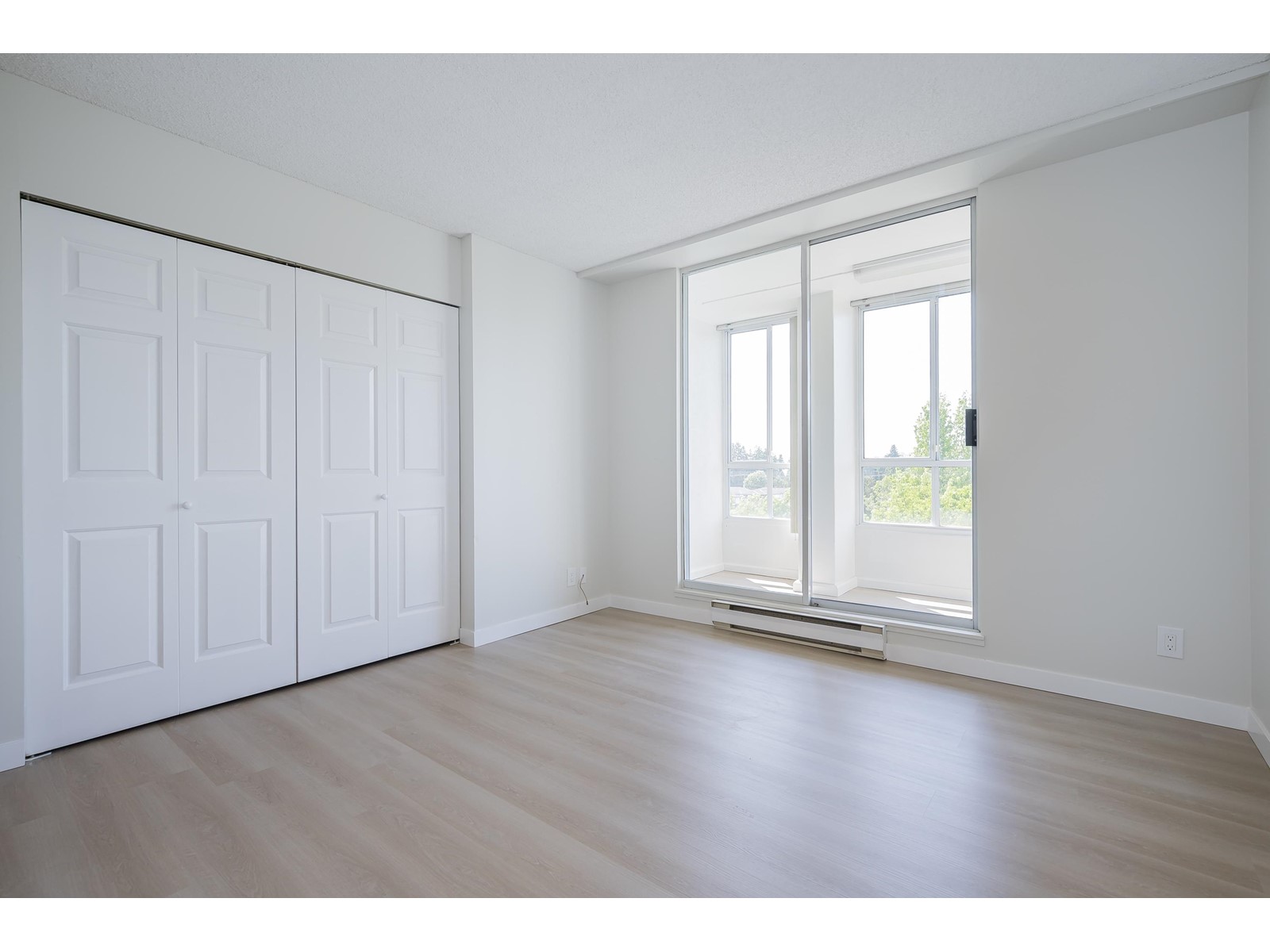 Photo 10 of 705 11910 80 Avenue, Delta BC