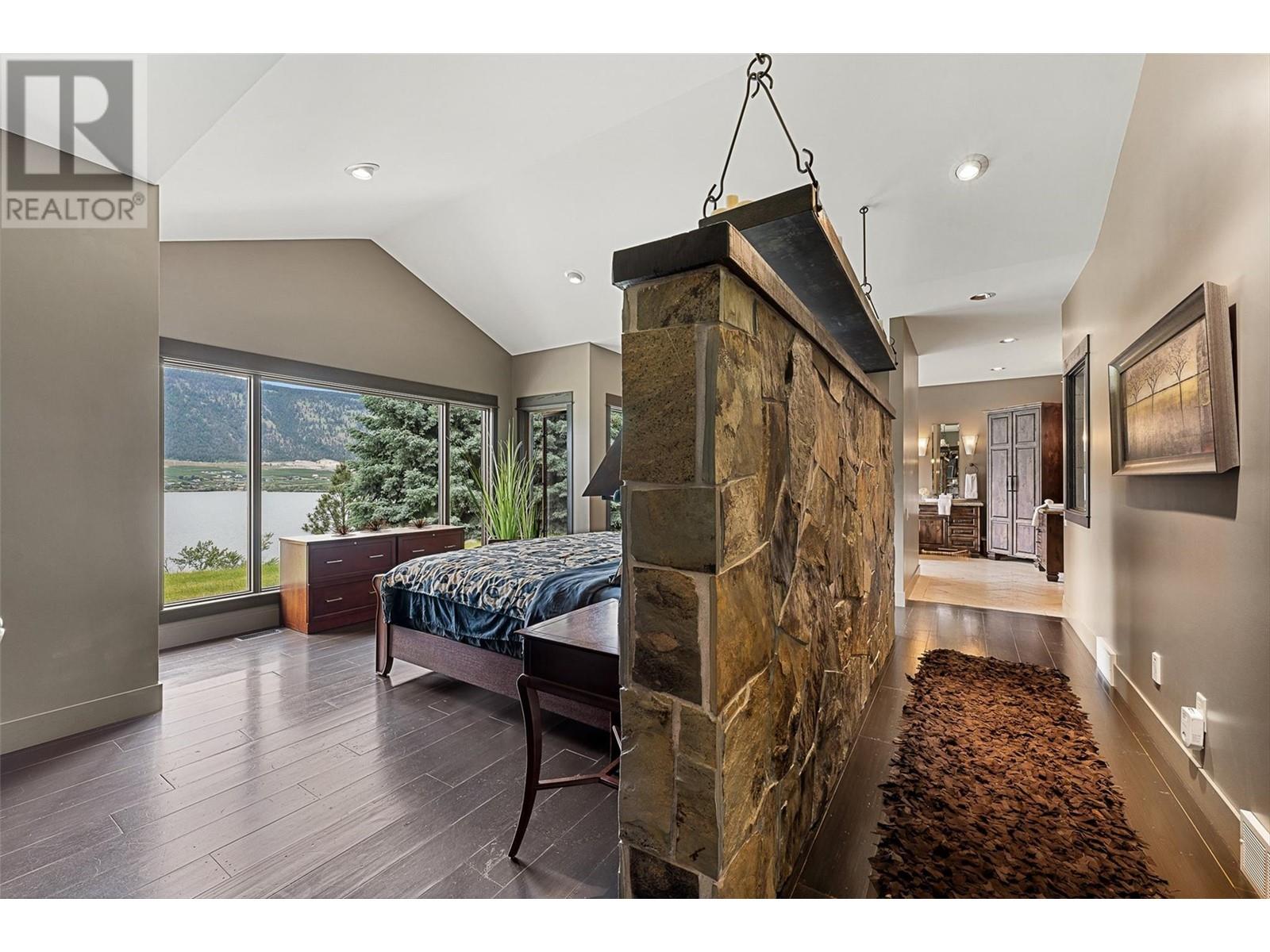  15026 Oyama Road, Lake Country