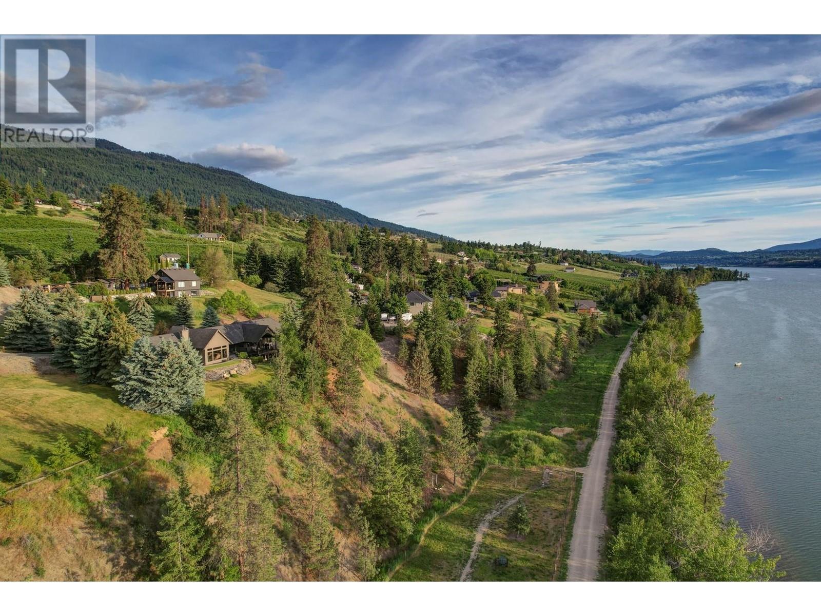  15026 Oyama Road, Lake Country