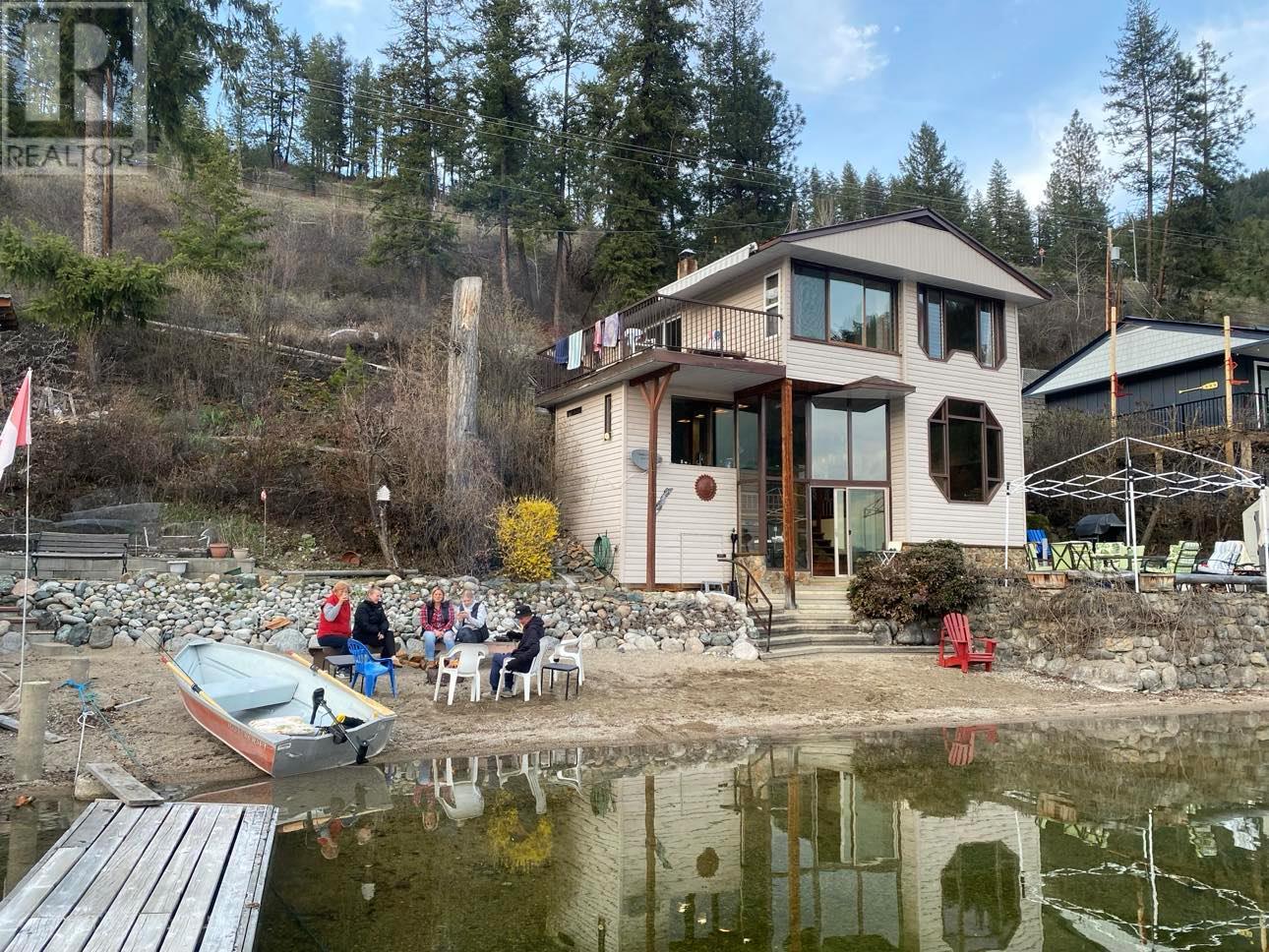 125 Brown Road, Christina Lake