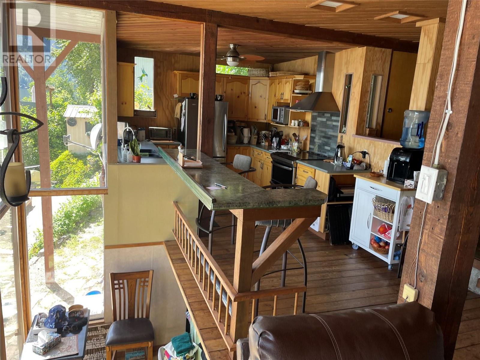 125 Brown Road, Christina Lake
