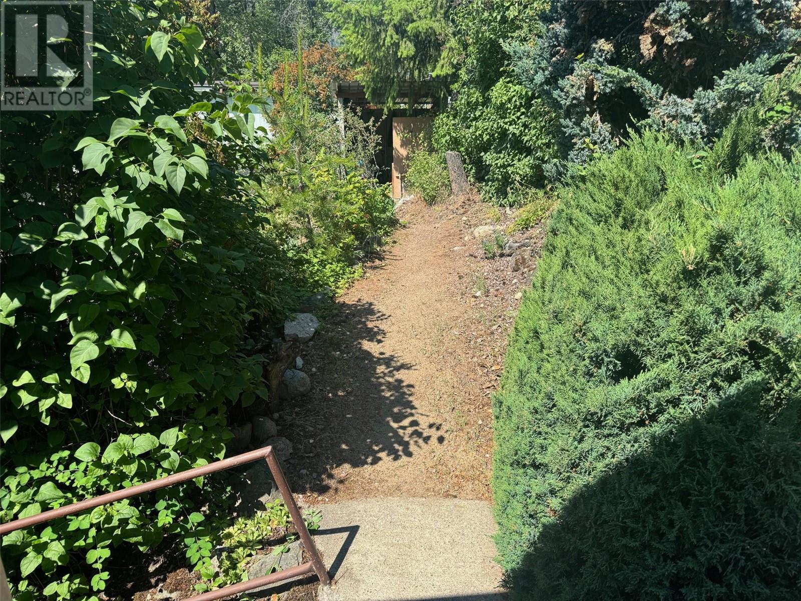 125 Brown Road, Christina Lake