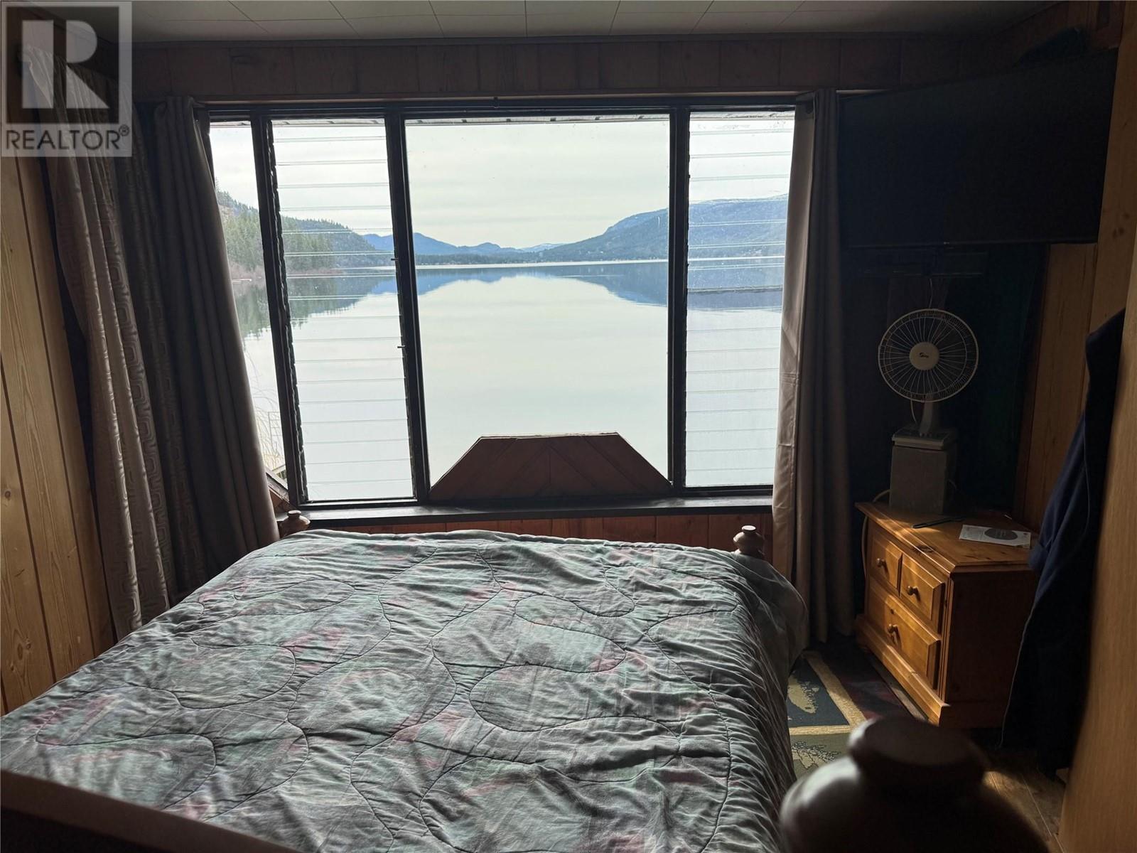 125 Brown Road, Christina Lake