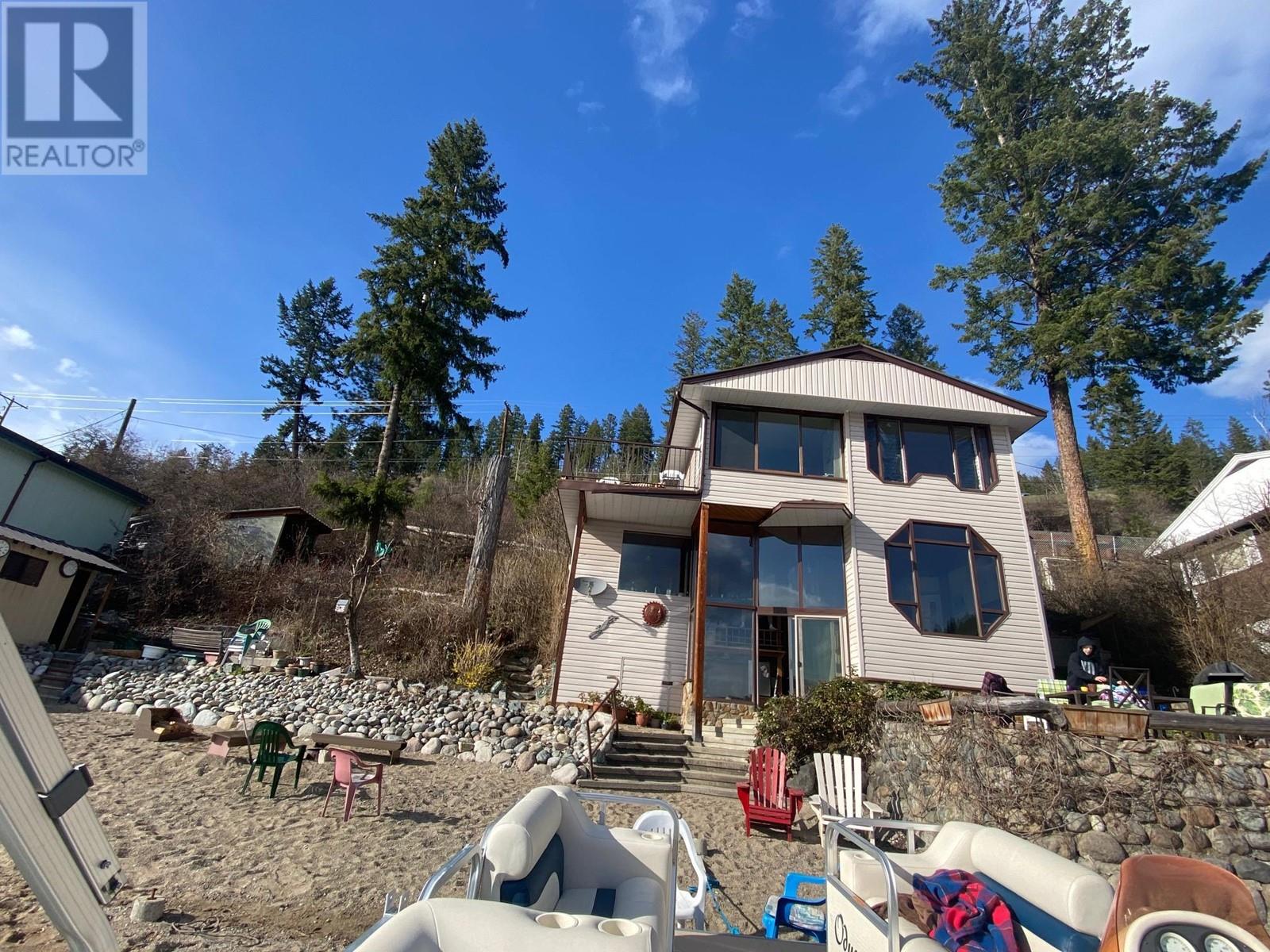 125 Brown Road, Christina Lake