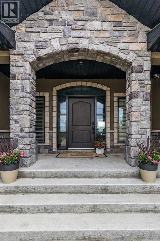 11232 Black & White Trail - Photo 3 of 50, Rural Cypress County, Alberta