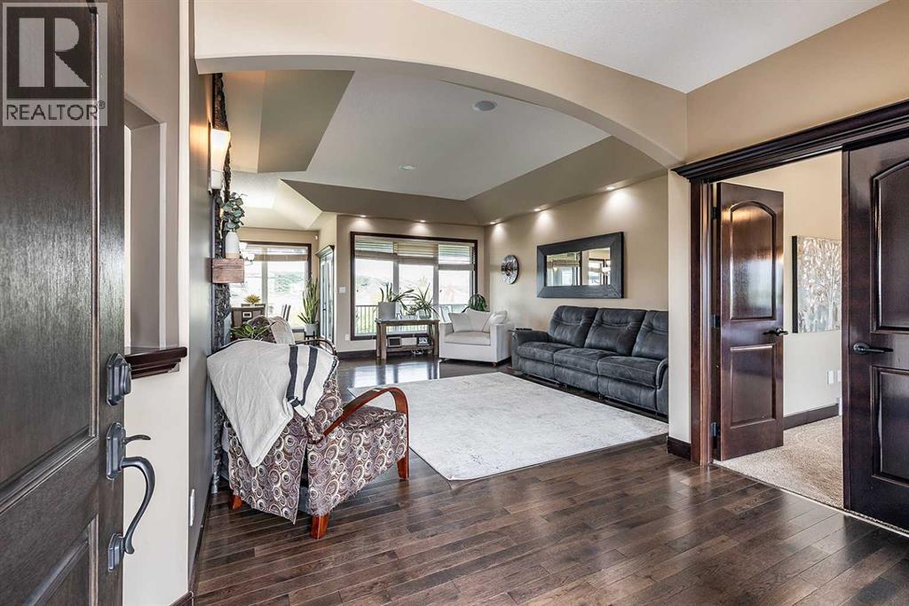 11232 Black & White Trail - Photo 5 of 50, Rural Cypress County, Alberta