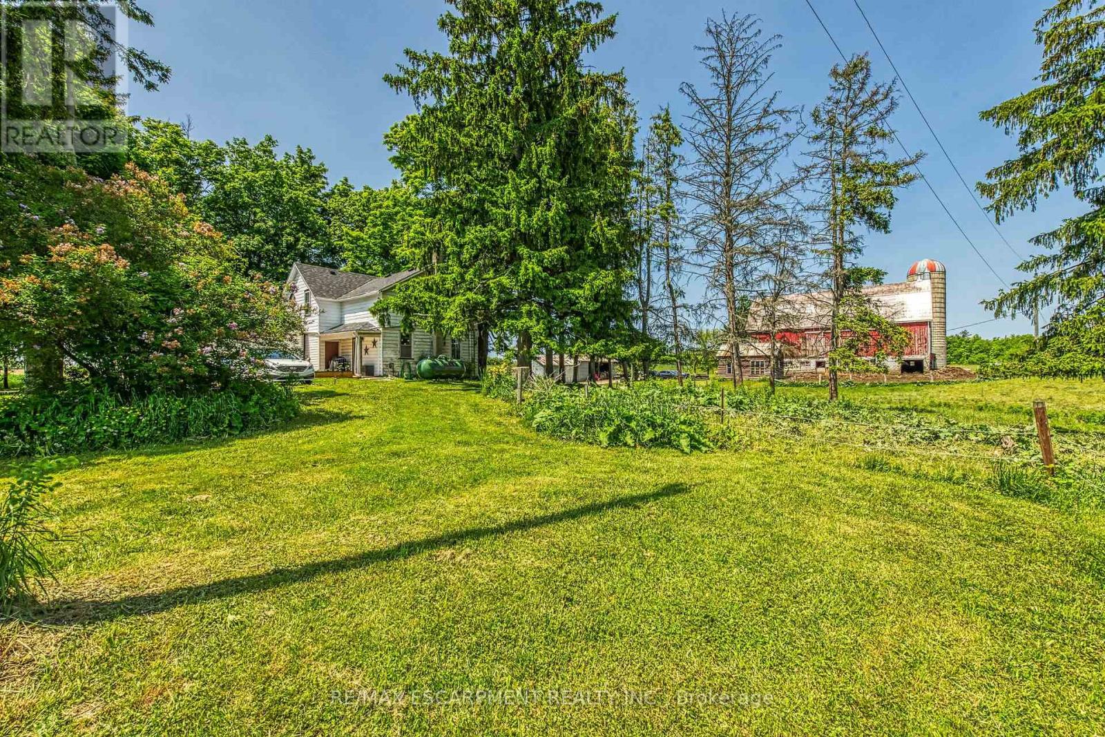 Photo 30 of 1216 Sawmill Road, Hamilton ON
