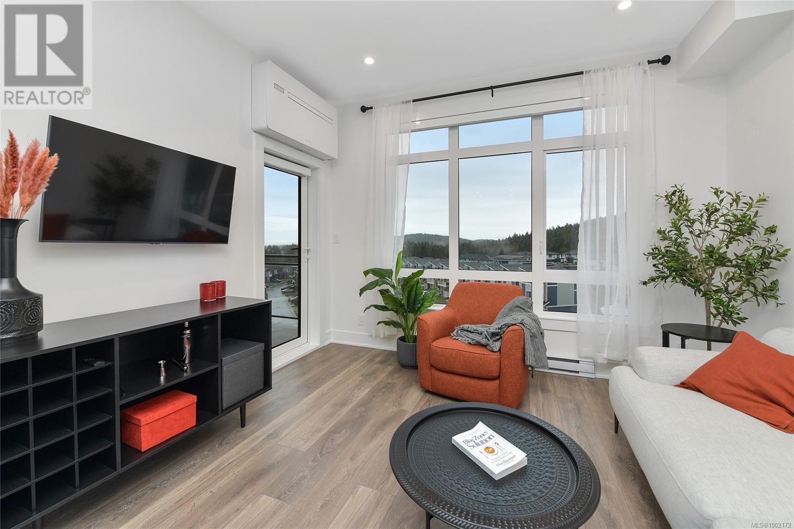 Photo 8 of 311 1114 Samar Cres, Langford BC