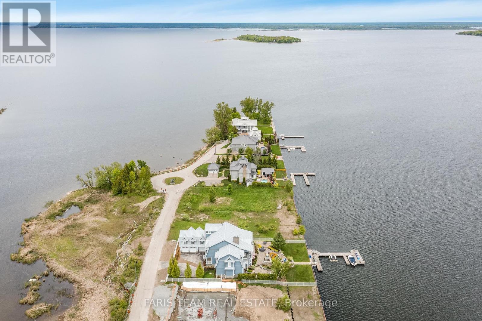 Photo 9 of 35 77 Dock Lane, Tay ON