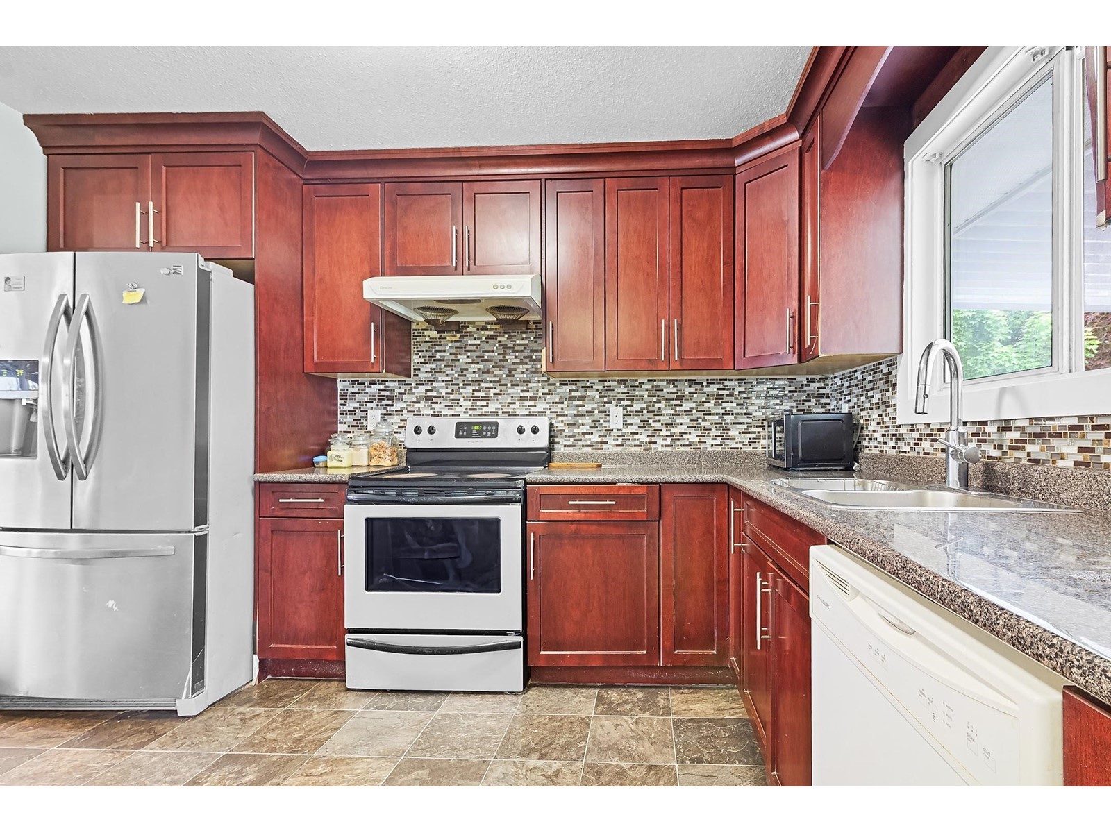 31910 MAYNE AVENUE, Abbotsford