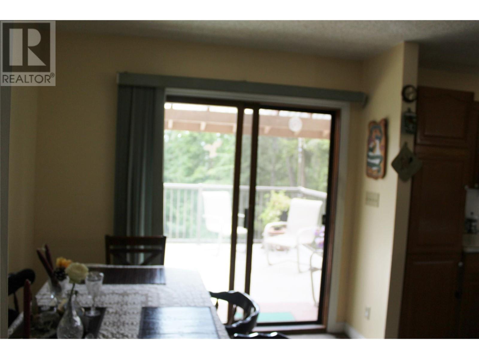 Photo 14 of 2087 Salmon River Road, Salmon Arm BC