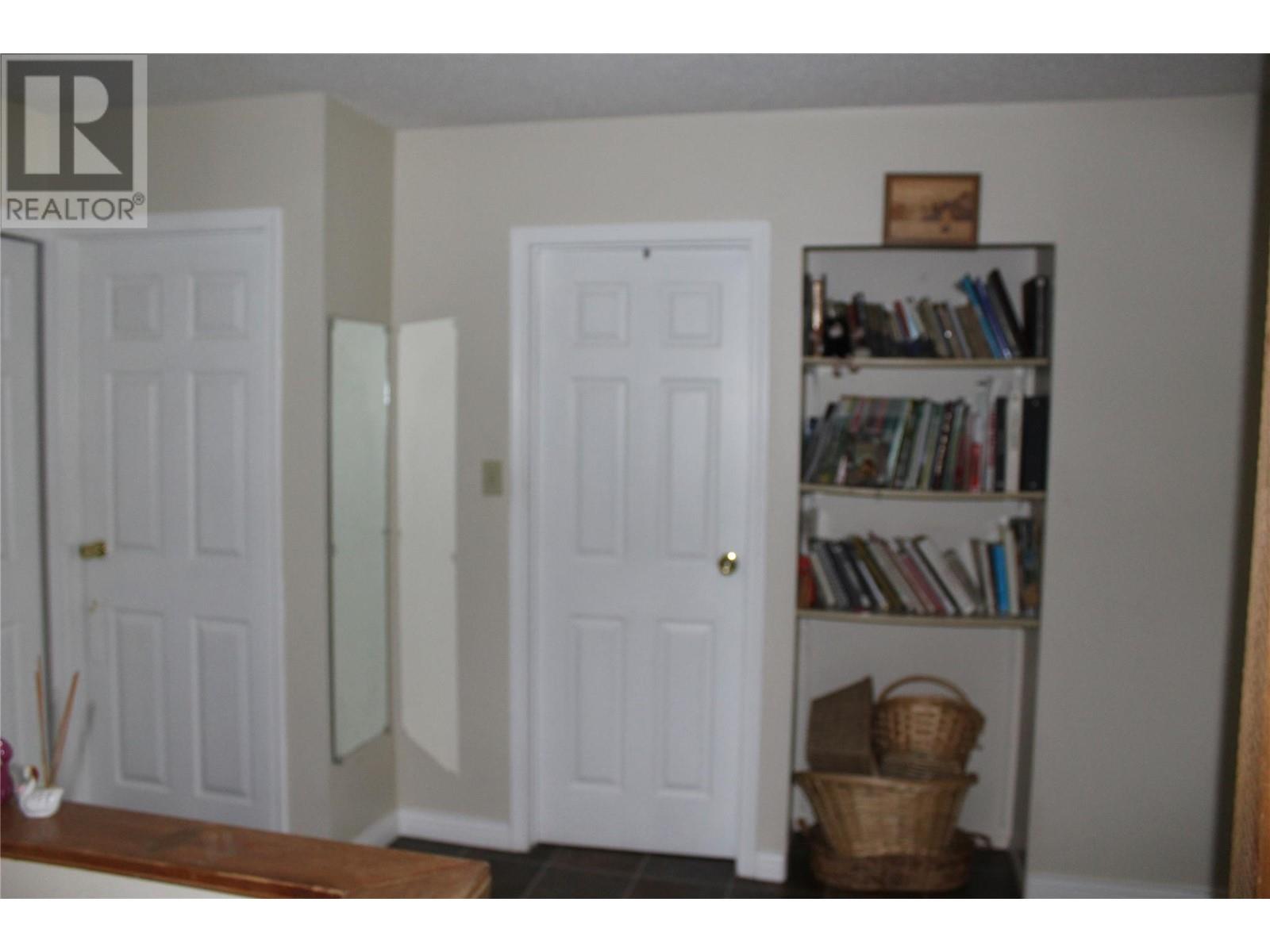 Photo 15 of 2087 Salmon River Road, Salmon Arm BC