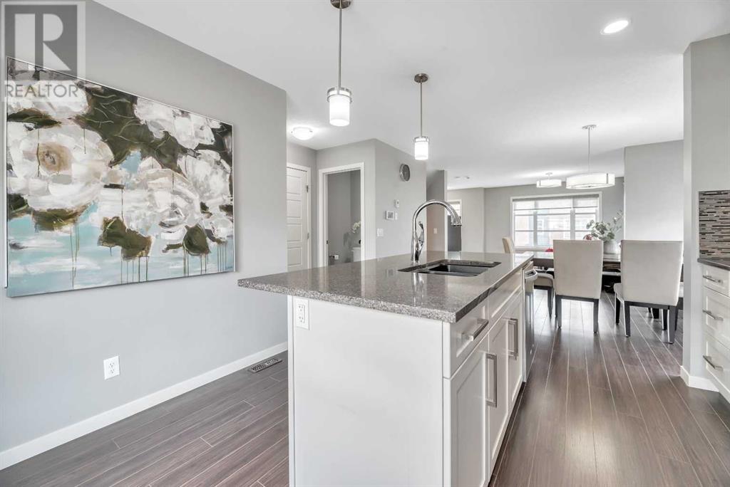 Single Family House for Sale in  Evansridge Park NW Evanston Calgary 