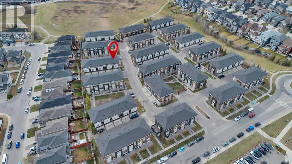 Single Family House for Sale in  Evansridge Park NW Evanston Calgary 