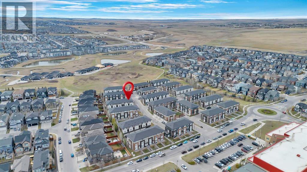 Single Family House for Sale in  Evansridge Park NW Evanston Calgary 