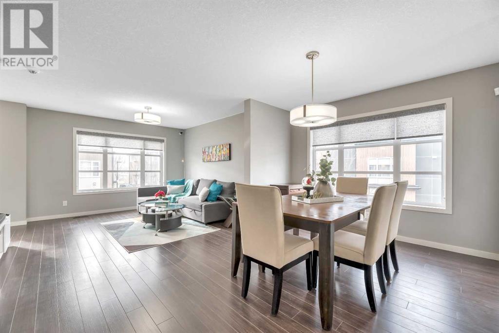 Single Family House for Sale in  Evansridge Park NW Evanston Calgary 