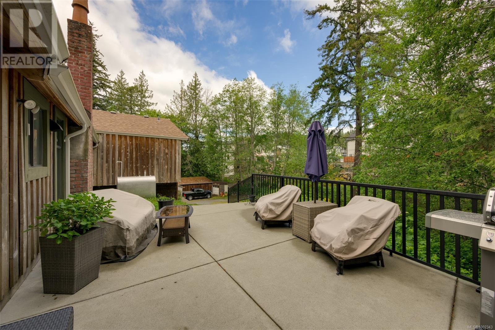 Photo 22 of 734 Latoria Rd, Langford BC