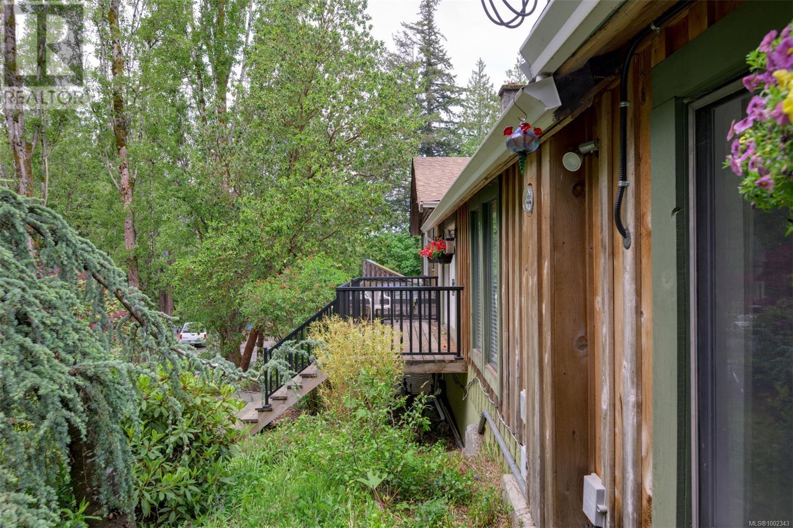 Photo 46 of 734 Latoria Rd, Langford BC