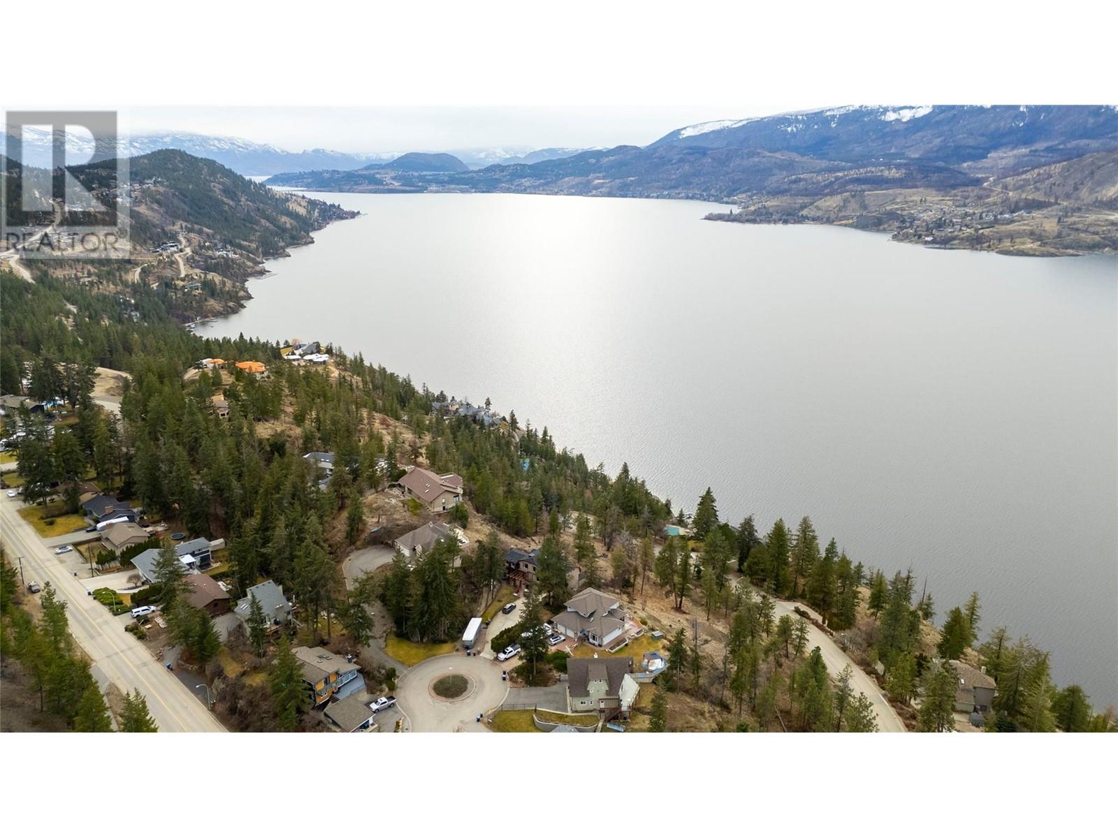  1116 Lynn Court, Kelowna