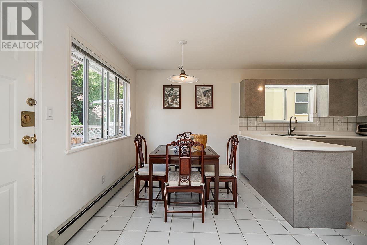 Photo 10 of 2133 W 49th Avenue, Vancouver BC
