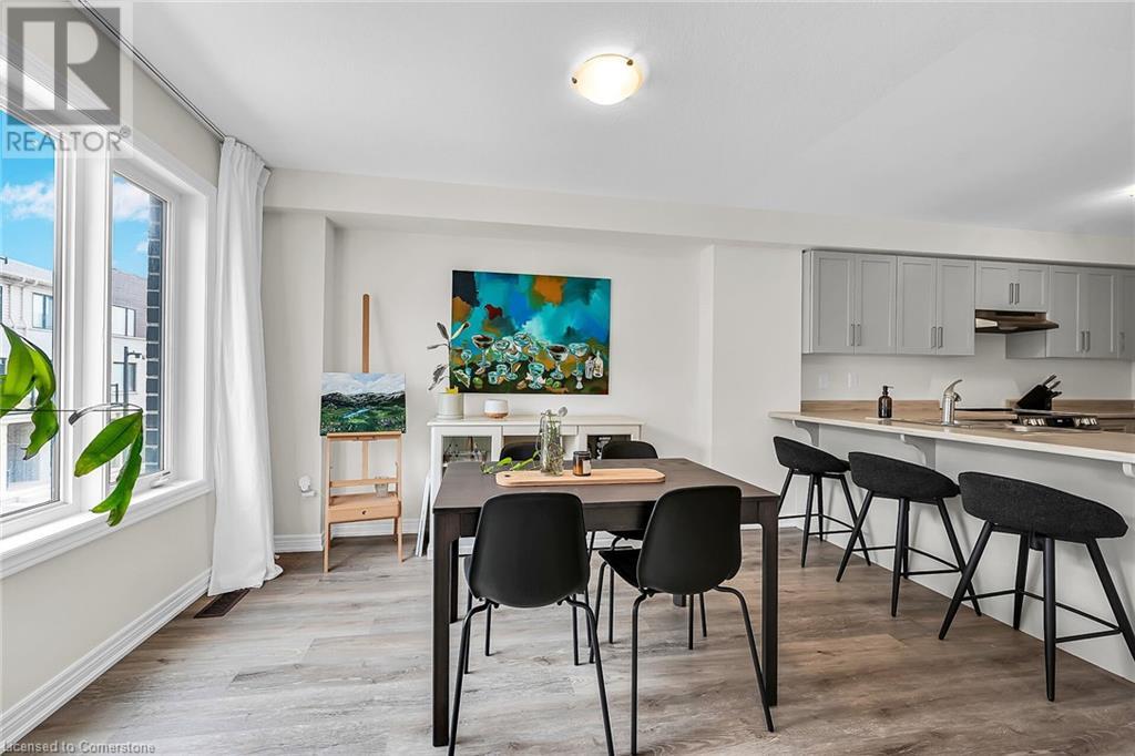 Photo 23 of 22 Dryden Lane, Hamilton ON