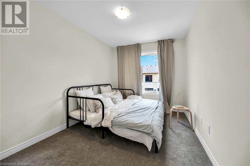Photo 16 of 22 Dryden Lane, Hamilton ON