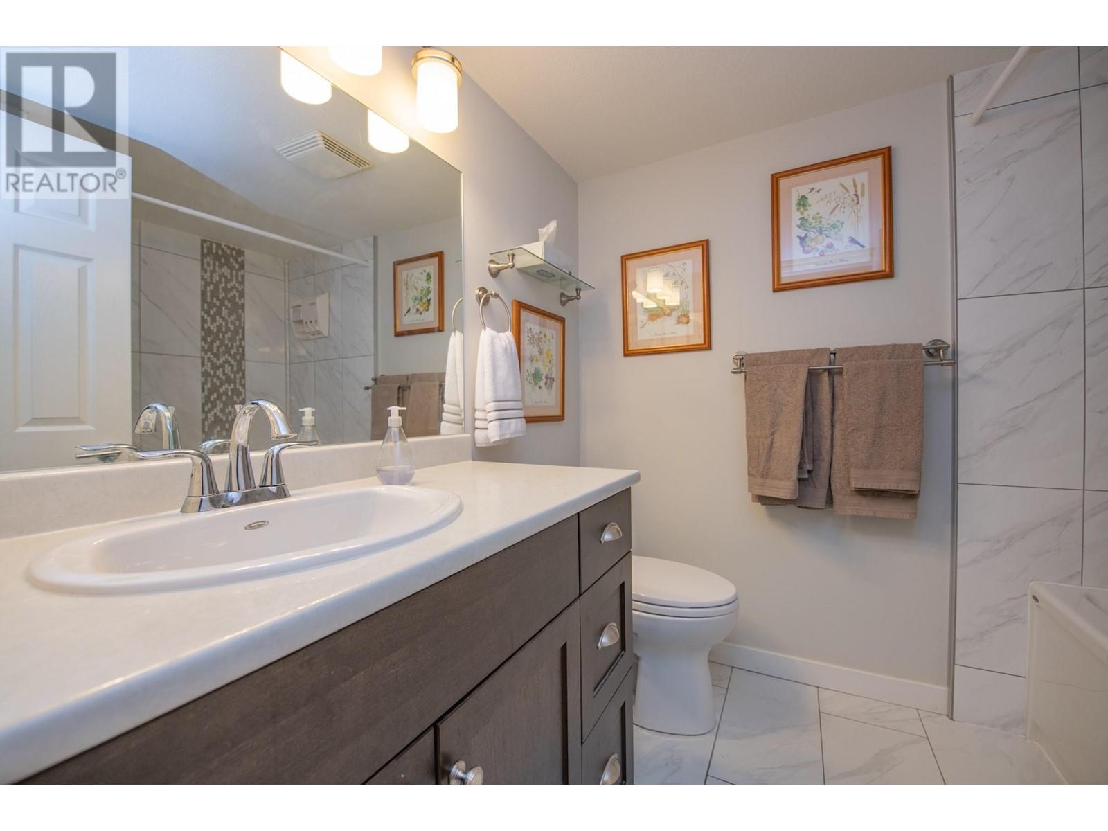 3300 Centennial Drive Unit# 102, Vernon