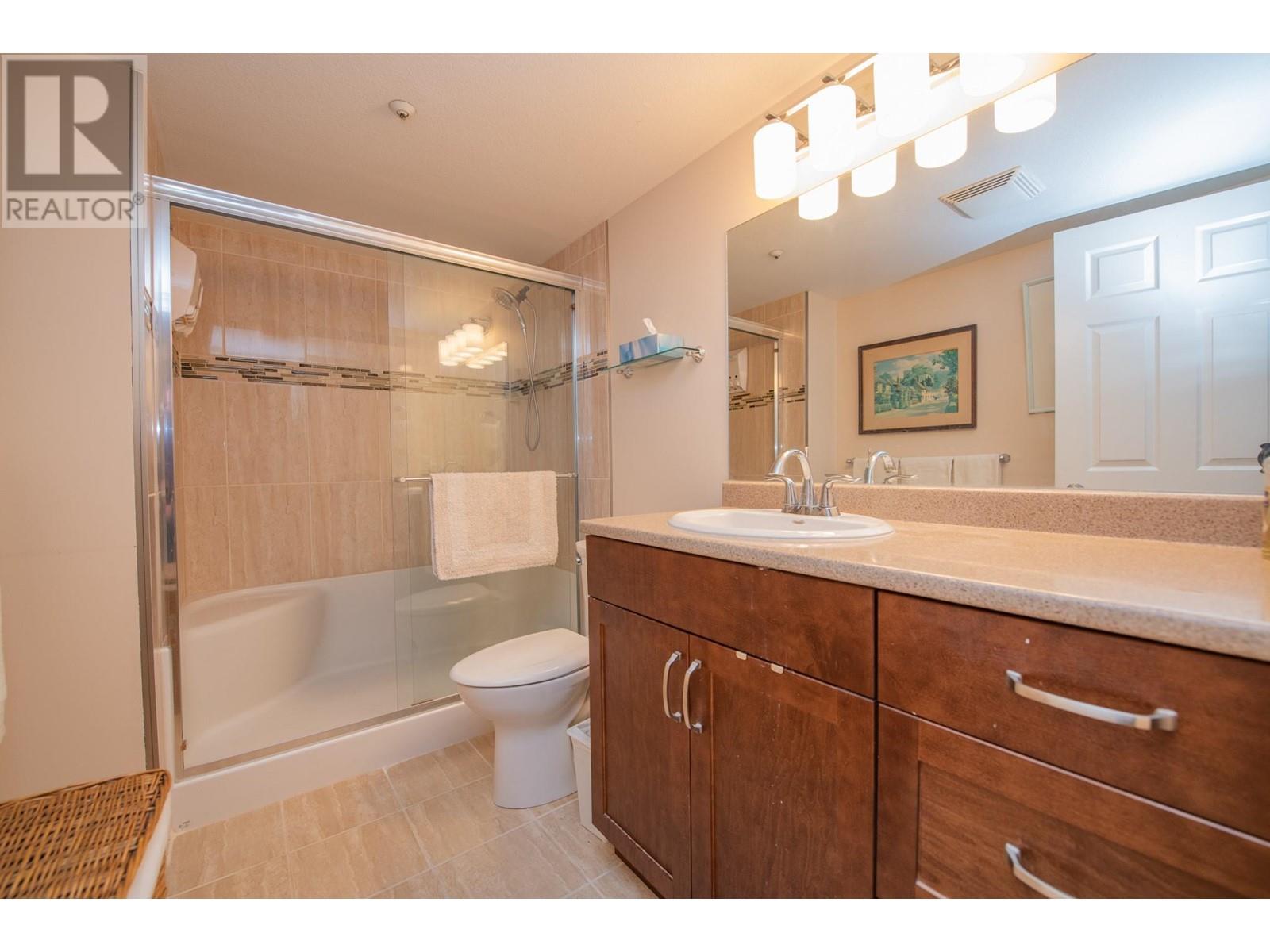 3300 Centennial Drive Unit# 102, Vernon