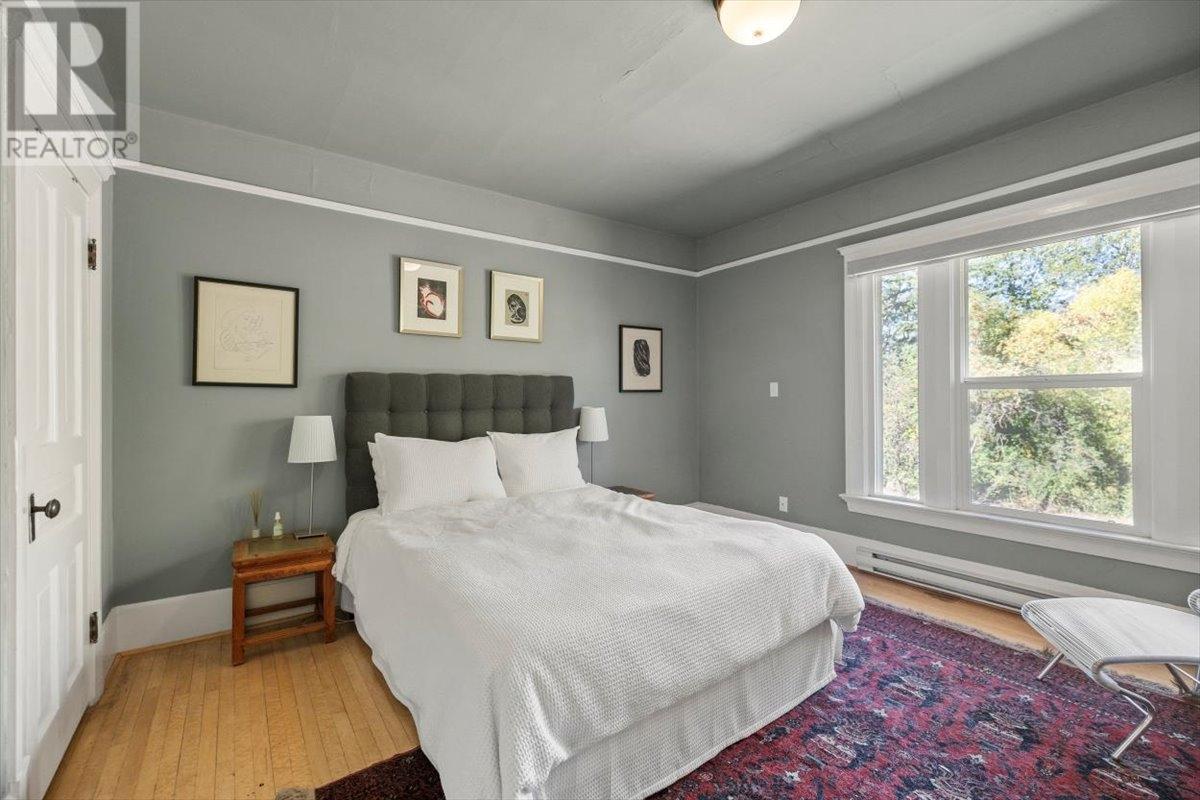 9 PARK Crescent, Fernie