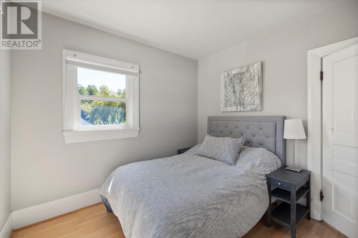 9 PARK Crescent, Fernie