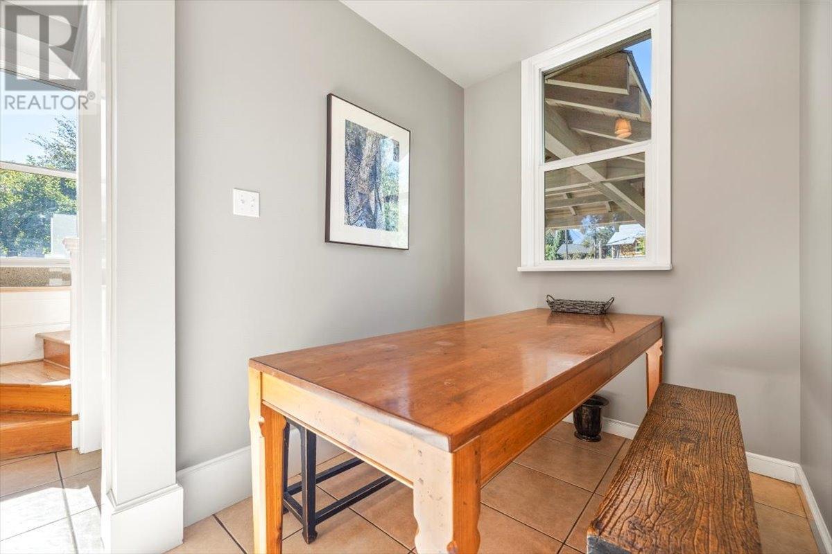9 PARK Crescent, Fernie