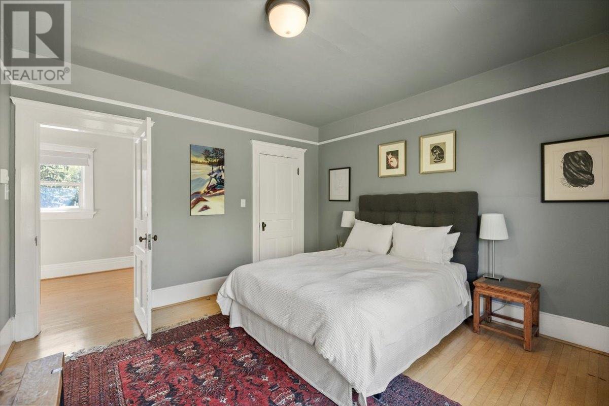 9 PARK Crescent, Fernie